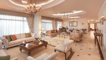 SkyVilla-Interior-Hall