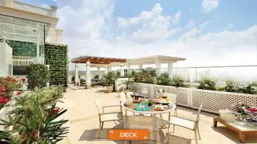 SkyVilla-Deck
