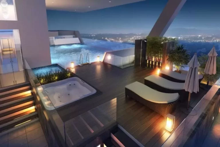 Concorde-Luxepolis-Infinity-Pool