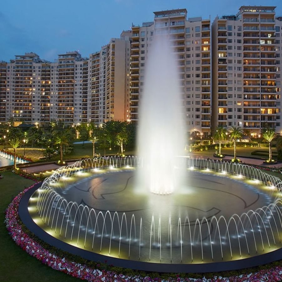 Central Park Resorts Amenities - Grand Fountain